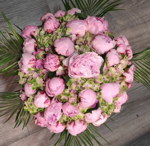 Bouquet de pivoines et hortensias 2